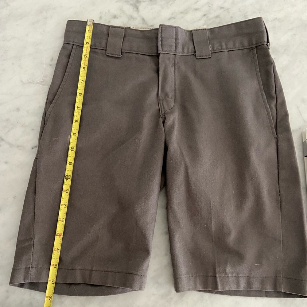 Dickies men’s shorts size 30 waist in gray. Slim fit, flat front